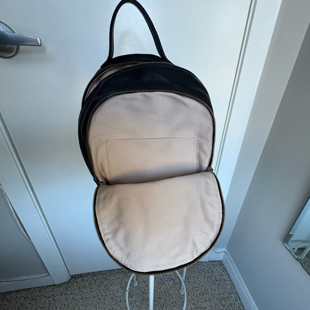 Margot Classic Black Leather Backpack - Picture 4 of 11